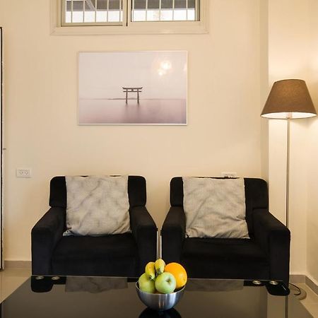 Casa De Aharon Apartments Хайфа Екстер'єр фото