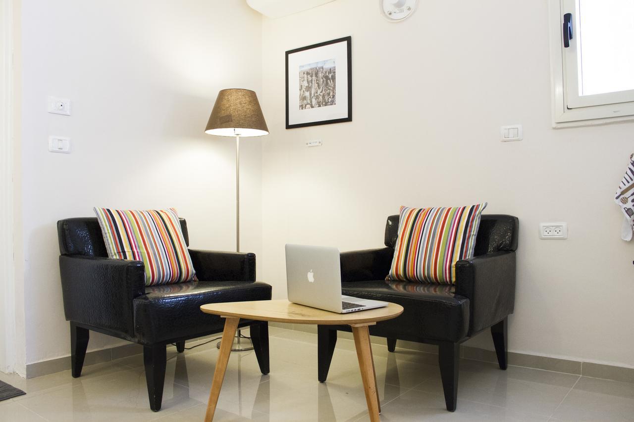 Casa De Aharon Apartments Хайфа Екстер'єр фото