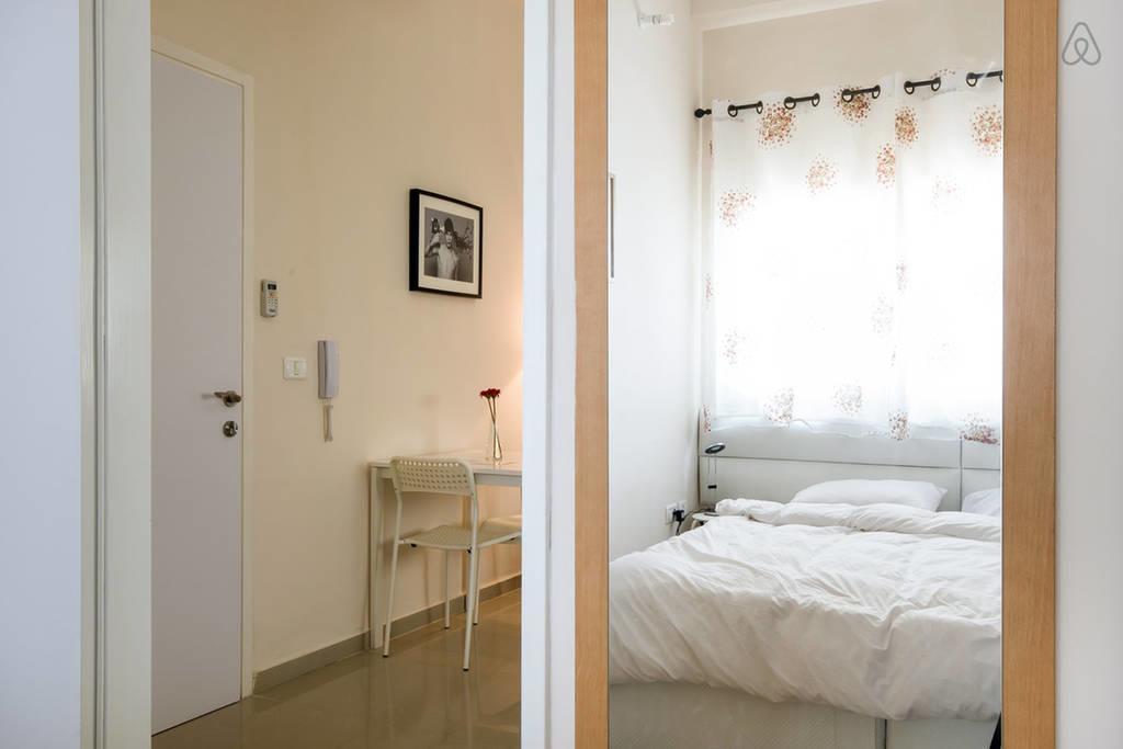 Casa De Aharon Apartments Хайфа Екстер'єр фото