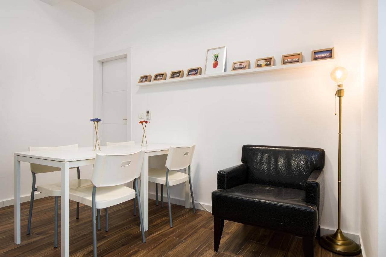 Casa De Aharon Apartments Хайфа Екстер'єр фото
