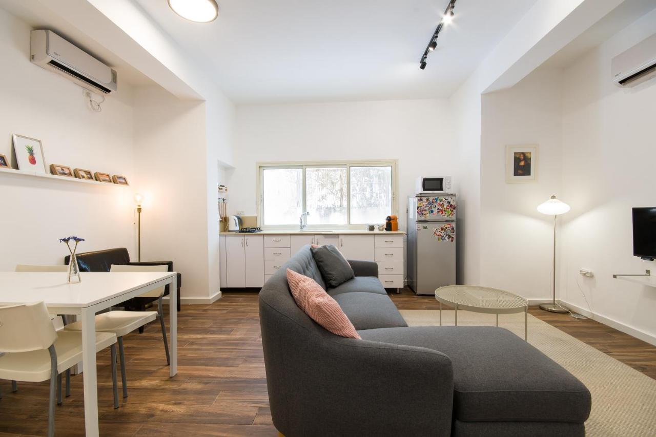 Casa De Aharon Apartments Хайфа Екстер'єр фото